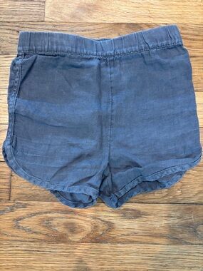 Linen shorts